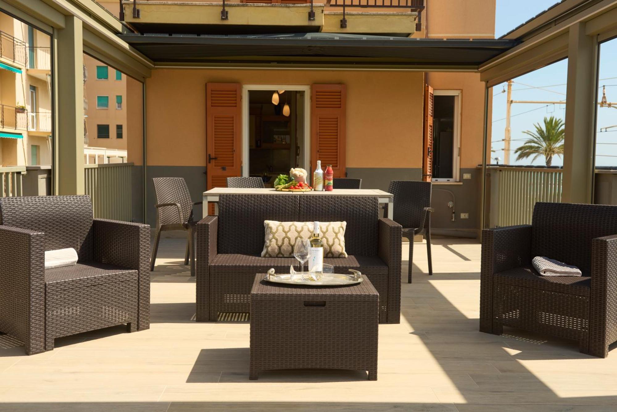 Terrazza Sul Mare A Pietra Ligureアパートメント エクステリア 写真