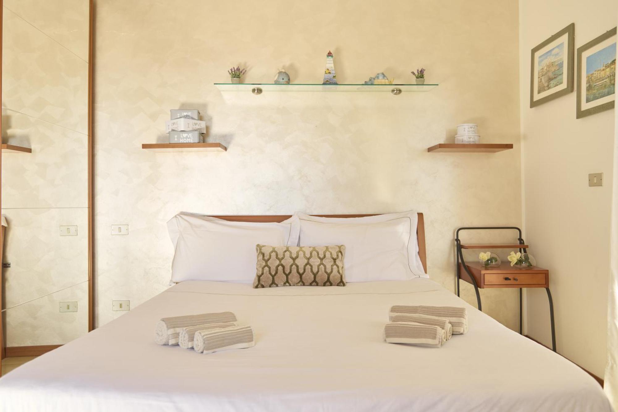 Terrazza Sul Mare A Pietra Ligureアパートメント エクステリア 写真